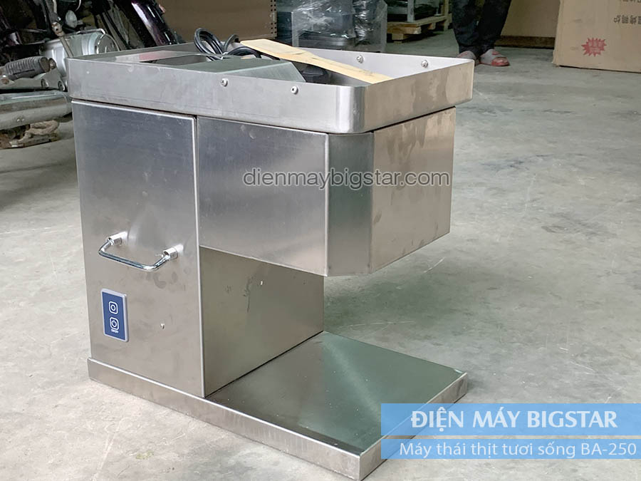 máy thái thịt tươi sống gia đình