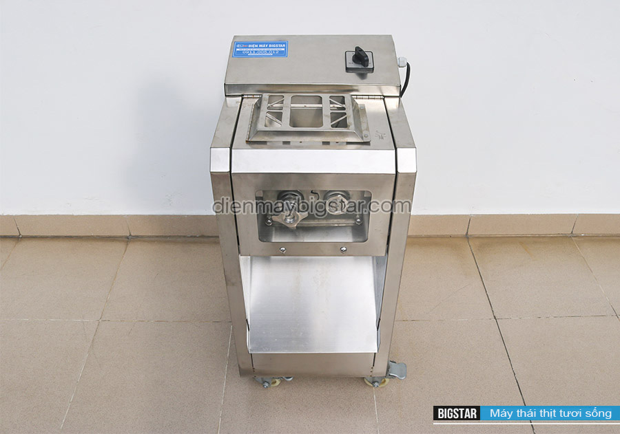 máy thái thịt tươi sống