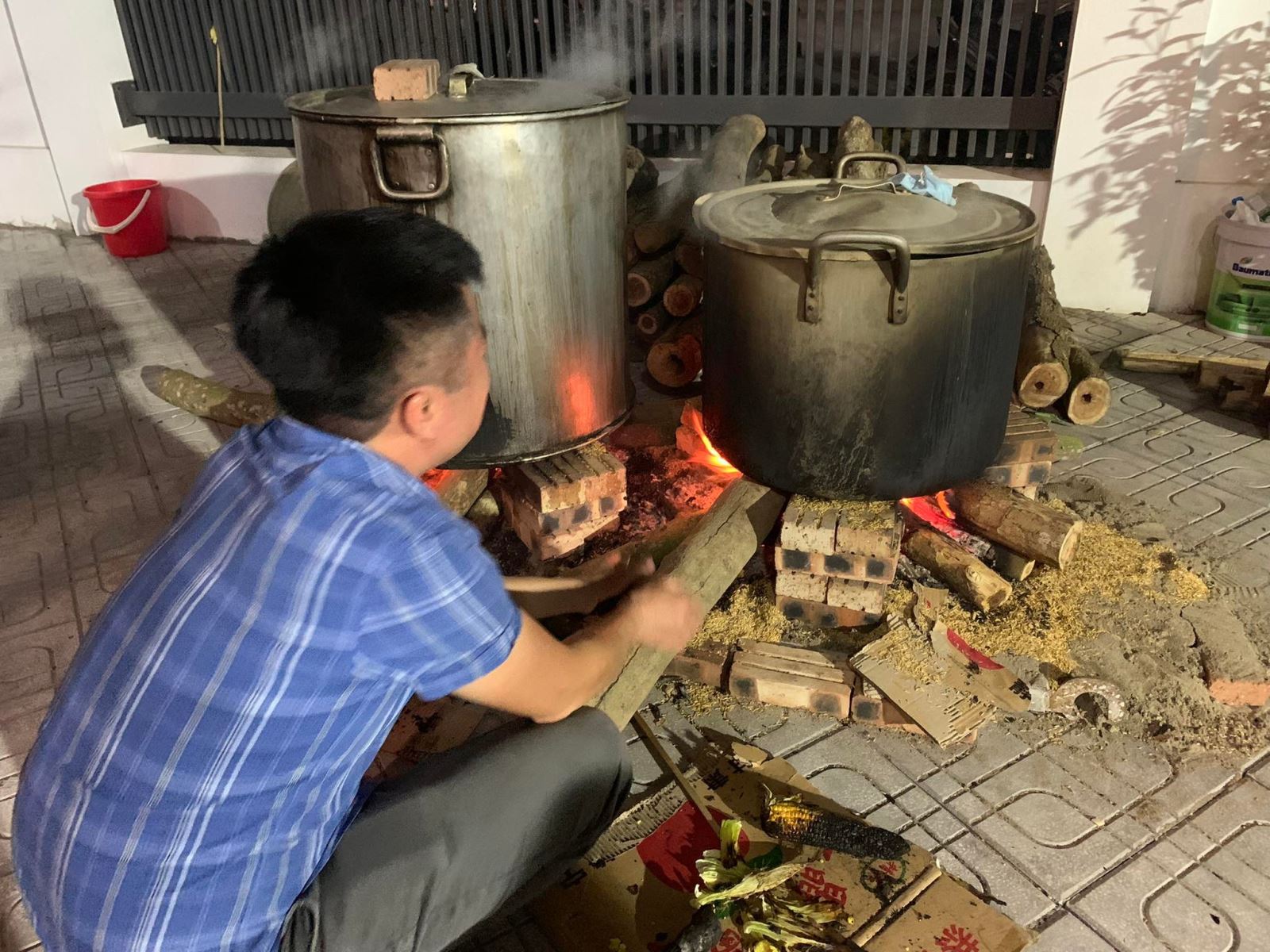 nồi luộc bánh chưng bánh tét